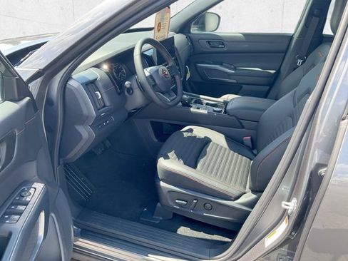 New 2026 Nissan Pathfinder Rock Creek w/ Rock Creek Premium Package AWD/4WD image 11