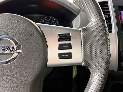 Used 2013 Nissan Frontier SV w/ SV Value Truck Pkg image 21