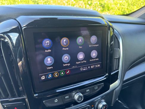 Used 2022 Chevrolet Traverse LT w/ LT Premium Package FWD image 20