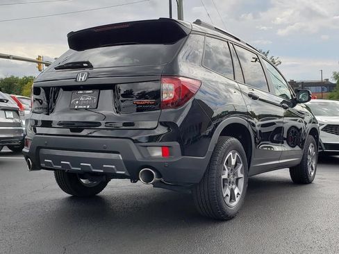Used 2023 Honda Passport TrailSport image 10