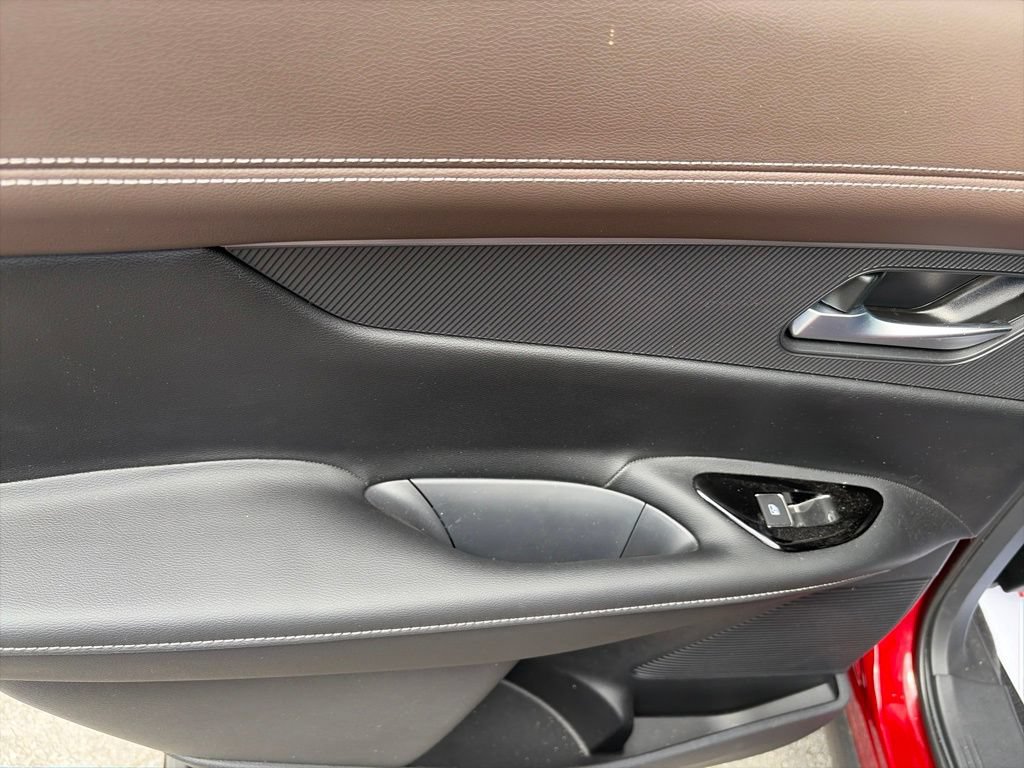 Used 2025 Nissan Murano Platinum w/ Cargo Package AWD/4WD image 12
