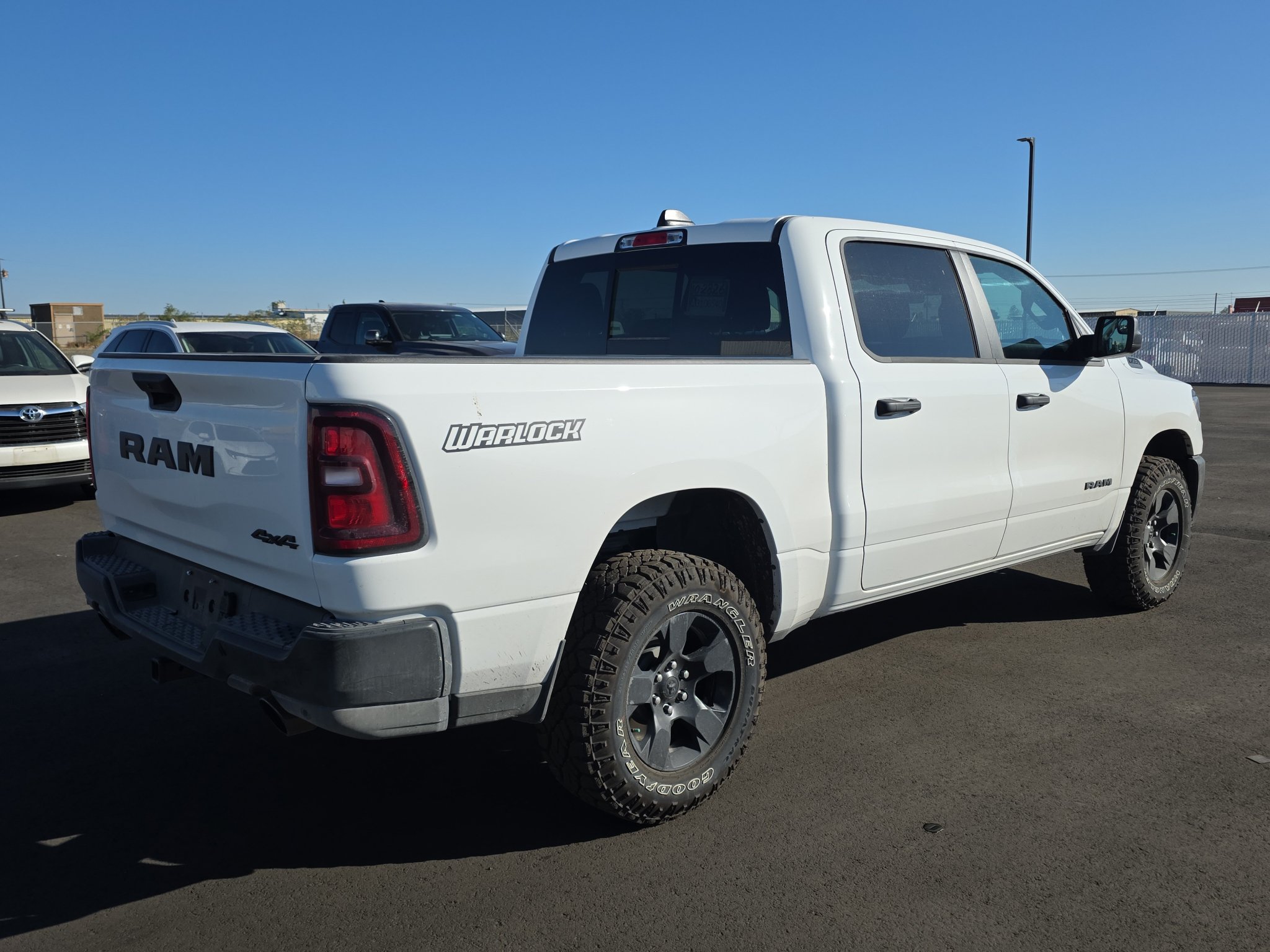 Used 2026 RAM 1500 Warlock AWD/4WD image 8