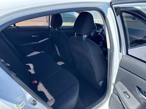Used 2022 Nissan Sentra S FWD image 16