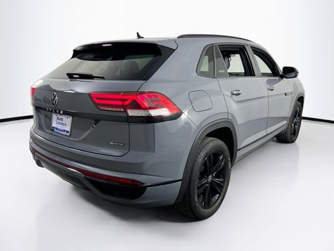 Used 2023 Volkswagen Atlas Cross Sport SEL R-Line image 5