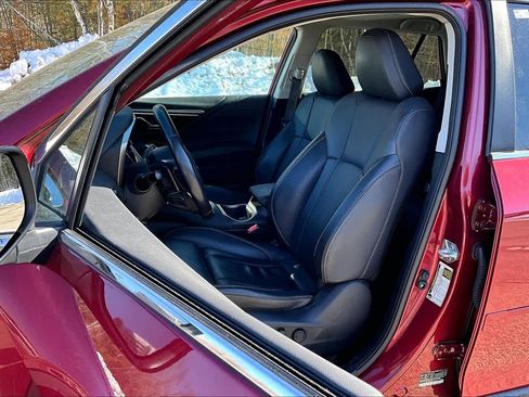 Used 2022 Subaru Outback Limited image 8