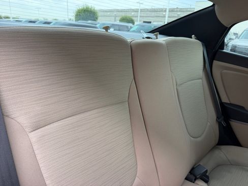 Used 2017 Hyundai Accent SE FWD image 18