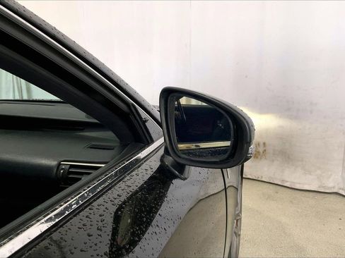 Used 2020 Lexus IS 300 F Sport w/ F Sport Package RWD image 11