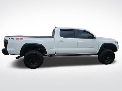 Used 2023 Toyota Tacoma TRD Off-Road AWD/4WD image 6