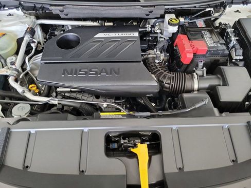 Used 2023 Nissan Rogue SL w/ SL Premium Package image 24