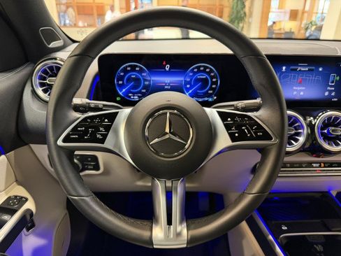 Certified 2025 Mercedes-Benz EQB 250+ 250+ image 8