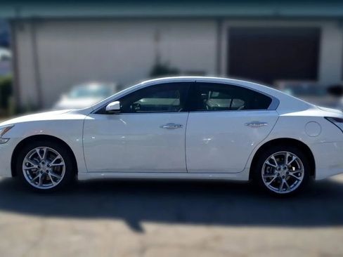 Used 2012 Nissan Maxima 3.5 S image 4