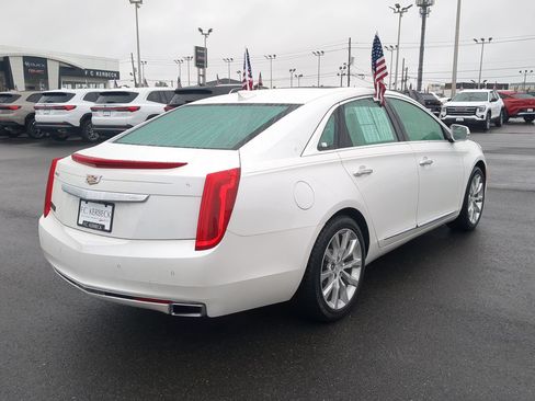 Certified 2016 Cadillac XTS Luxury w/ Driver Awareness Package FWD image 7