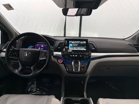 Used 2018 Honda Odyssey Elite image 24