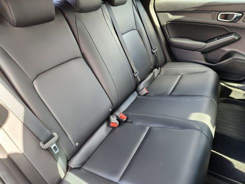 Used 2023 Acura Integra A-Spec image 16