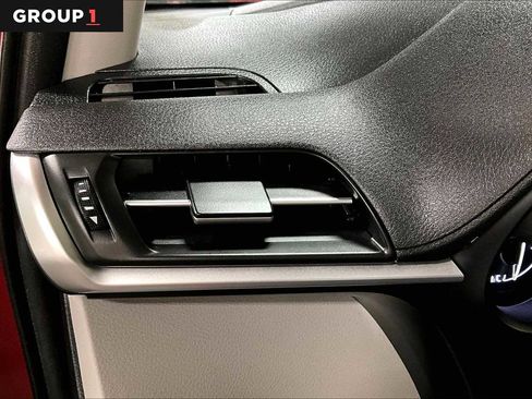 Used 2023 Toyota Sienna LE image 34