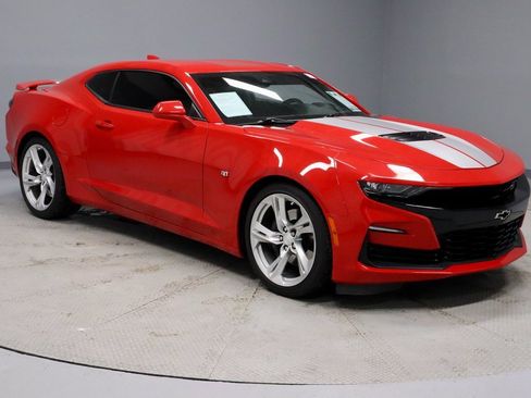 Used 2019 Chevrolet Camaro SS image 1