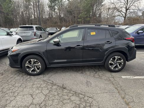 Certified 2024 Subaru Crosstrek 2.0i Premium image 4