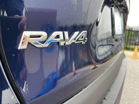 Used 2024 Toyota RAV4 XLE Premium FWD image 8