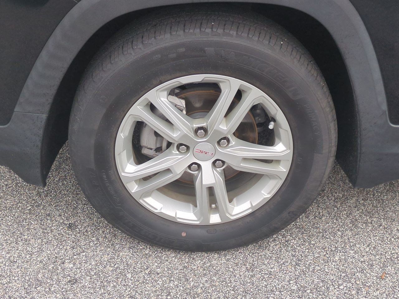 Used 2023 GMC Terrain SLE w/ Driver Convenience Package FWD image 11