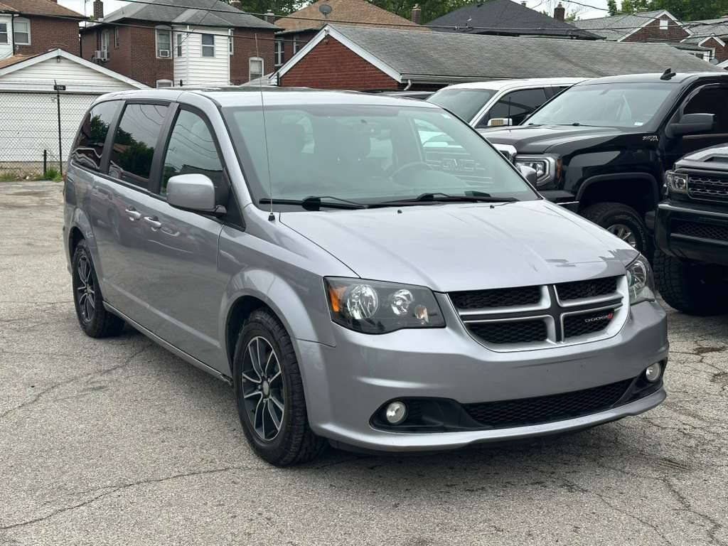 Used 2018 Dodge Grand Caravan GT FWD image 1