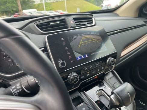 Used 2017 Honda CR-V Touring image 25