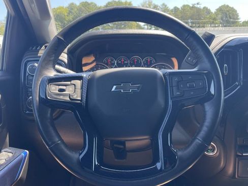 Used 2022 Chevrolet Silverado 1500 RST AWD/4WD image 23