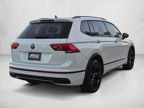 Used 2023 Volkswagen Tiguan SE R-Line FWD image 5