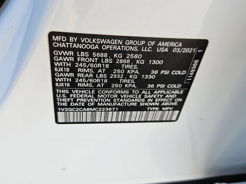 Used 2021 Volkswagen Atlas Cross Sport S image 29