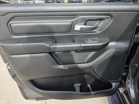 New 2026 RAM 1500 Express AWD/4WD image 35