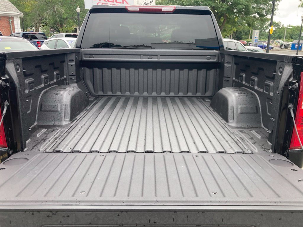 New 2026 Chevrolet Silverado 1500 Custom w/ Turbomax Blackout Package AWD/4WD image 21