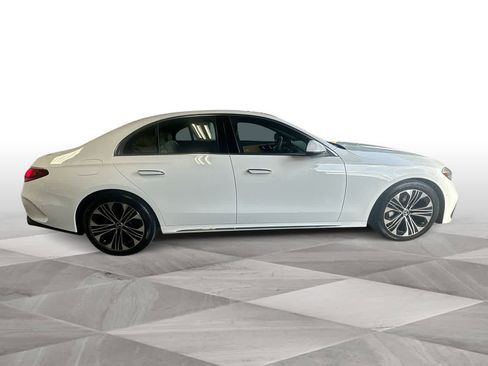 Used 2026 Mercedes-Benz E 350 Sedan image 9