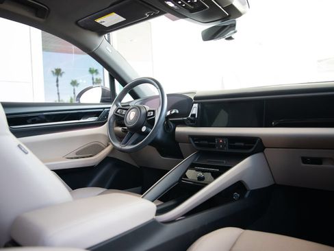 Certified 2024 Porsche Macan 4 Electric AWD/4WD image 24