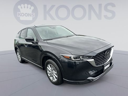 Used 2025 MAZDA CX-5 AWD 2.5 S w/ Preferred Package image 2