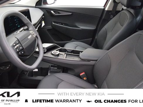 New 2025 Kia EV6 Light AWD/4WD image 10