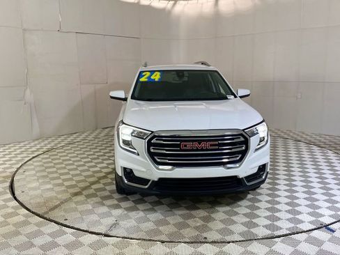 Used 2024 GMC Terrain SLT AWD/4WD image 21