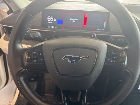 Used 2024 Ford Mustang Mach-E Premium image 20