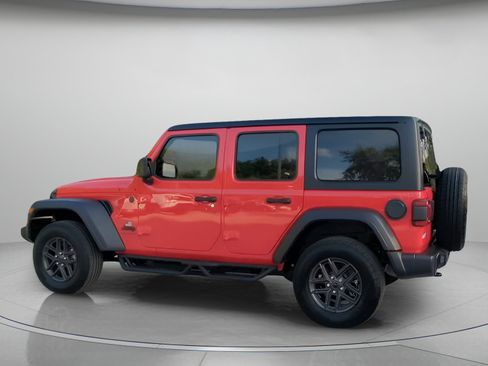Used 2026 Jeep Wrangler Unlimited Sport AWD/4WD image 18