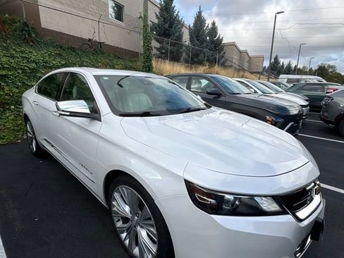 Used 2019 Chevrolet Impala Premier w/ Premier Confidence Package FWD image 4