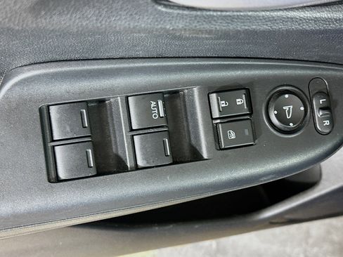 Used 2015 Honda Fit EX-L image 15