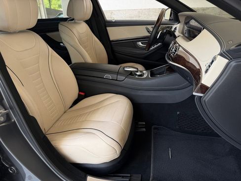 Used 2019 Mercedes-Benz S 560 Sedan image 20