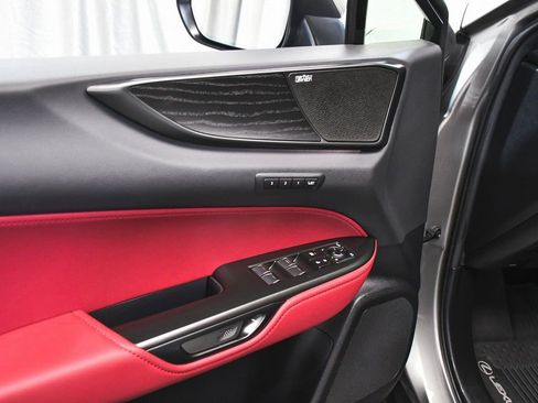 Used 2025 Lexus NX 450h+ 450h+ Luxury image 10