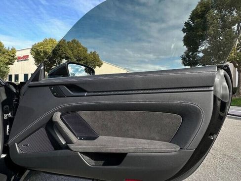 Used 2022 Porsche 911 GT3 image 31