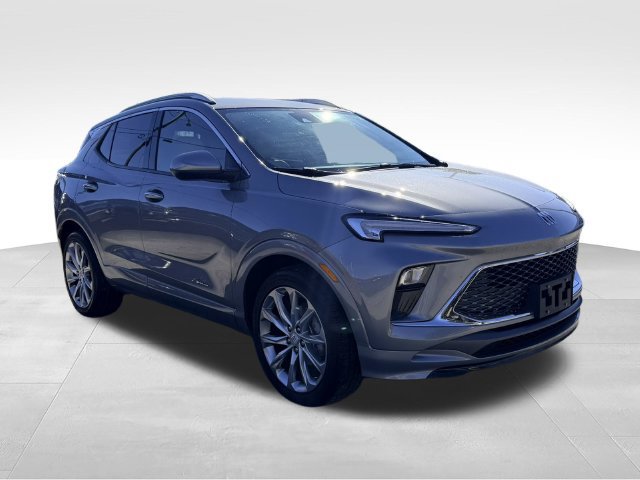 Used 2024 Buick Encore GX Avenir FWD image 3