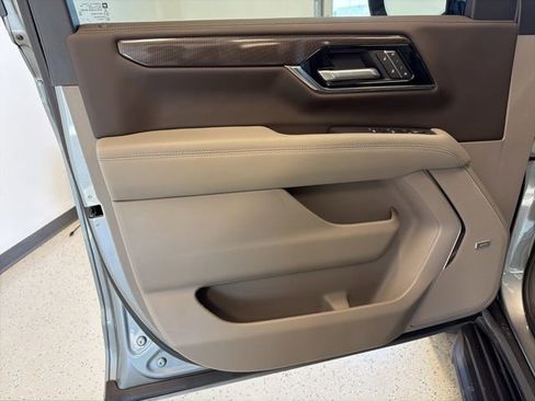 Used 2026 GMC Yukon Elevation image 45