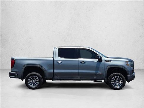 Used 2019 GMC Sierra 1500 AT4 w/ AT4 Premium Package AWD/4WD image 4