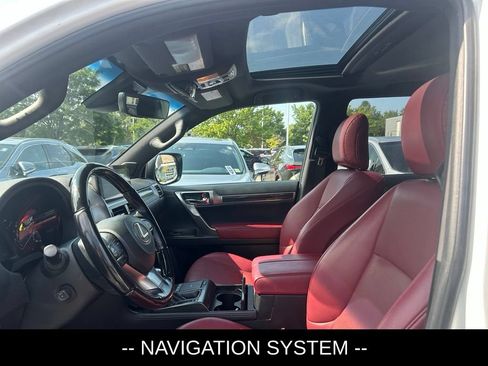 Used 2023 Lexus GX 460 Premium w/ Premium Package AWD/4WD image 6