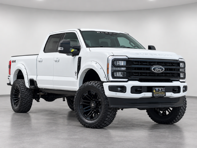 Used 2024 Ford F250 Lariat w/ Lariat Ultimate Package AWD/4WD image 2