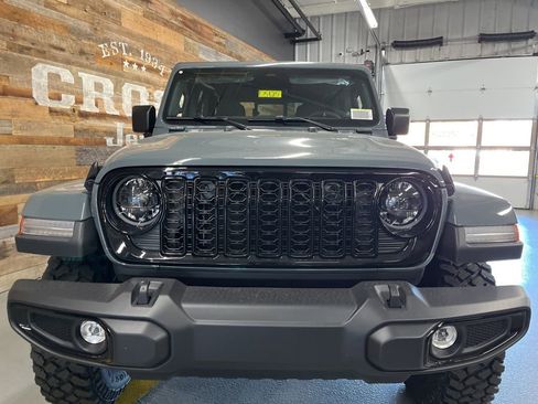 New 2026 Jeep Gladiator Willys image 9