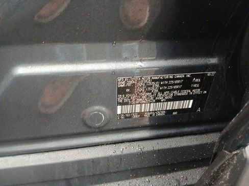 Used 2022 Toyota RAV4 LE image 7