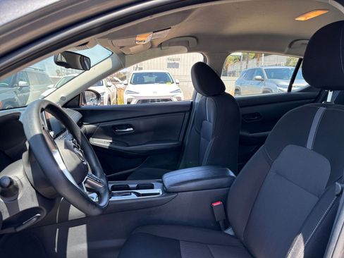 Used 2025 Nissan Sentra SV FWD image 24